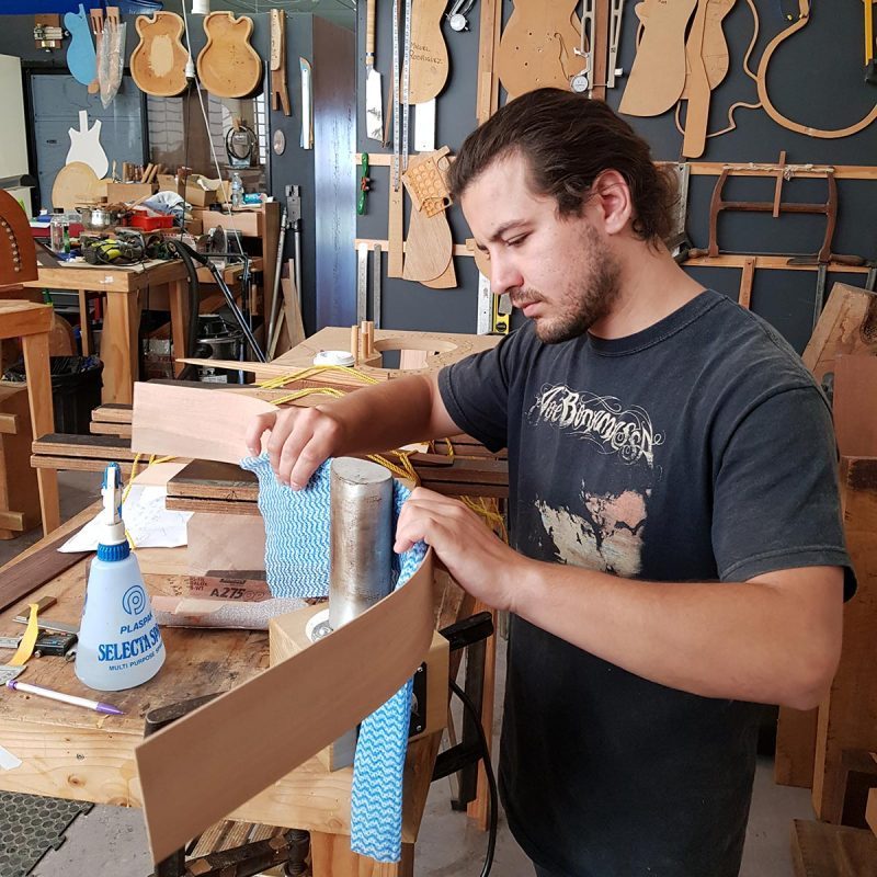 Bending-Side-Guitar-Making-Course