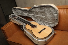 Hiscox Case in Ivory to Fit Torres Model Classical Guitar