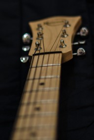 One-Piece Maple Neck